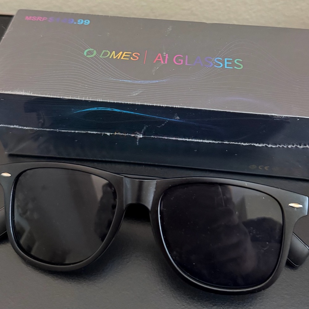 Smart AI Glasses - Sleek Black Design - Picture 5 of 5
